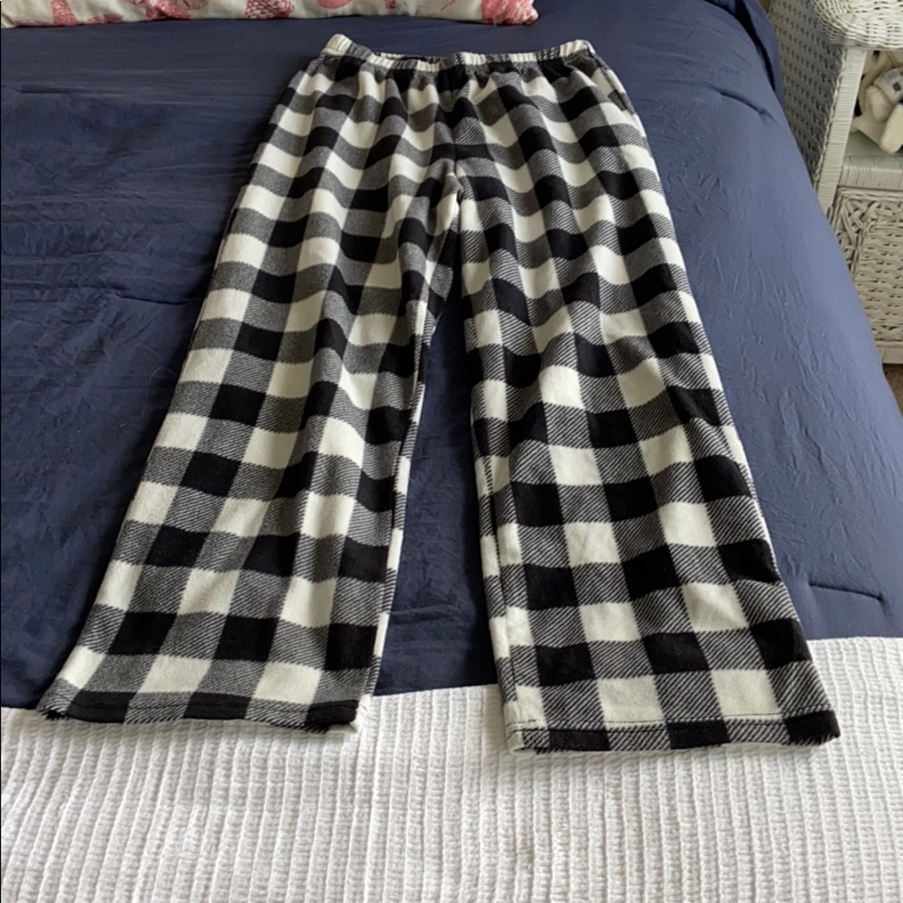 pjs